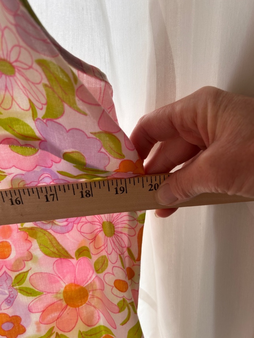Vintage Hottie Frump House Dress - Picture 4 of 7